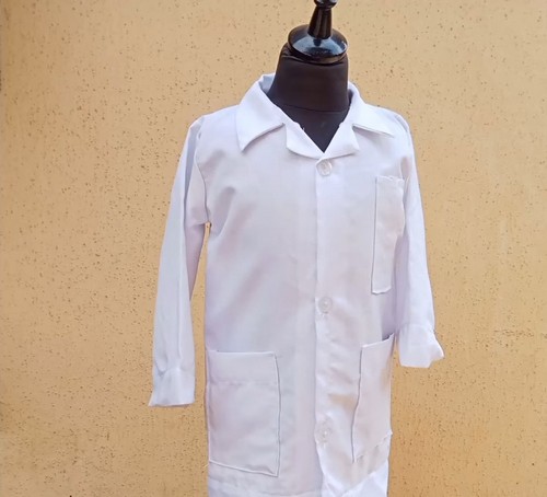 _ DIY Simple Lab Coat Costume